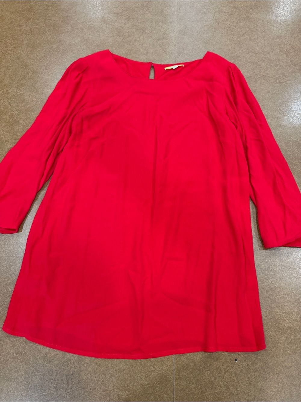 Gianni Bini Bright Red 3/4 Sleeve Tunic Top • Size Small • 100% Viscose
